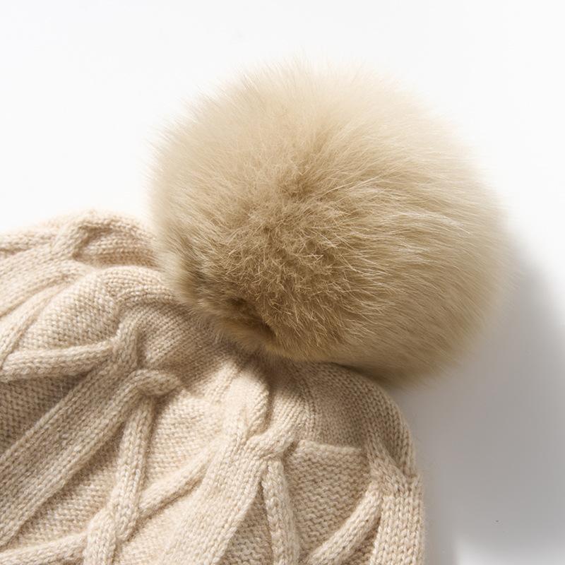 Cashmere Autumn and Winter New Women's Twisted Flower Warm Butterfly Flower Fur Ball Ear Protection Hat Knitted Casual Hat