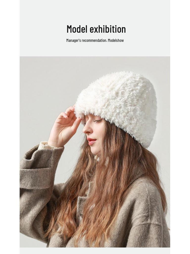 Căciulă Albă Tricotată din Lână pentru Femei cu Circumferință Mare a Capului - Pufoasă, Caldă și Subțiind Fața pentru Toamnă și Iarnă