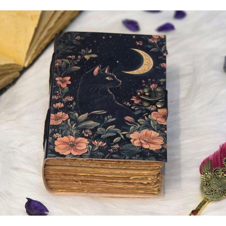 Black Cat Moon Journal | Handmade Vintage Diary with Lock | Witchy Notebook | Grimoire Journal | Book of Shadows | Leather Journal