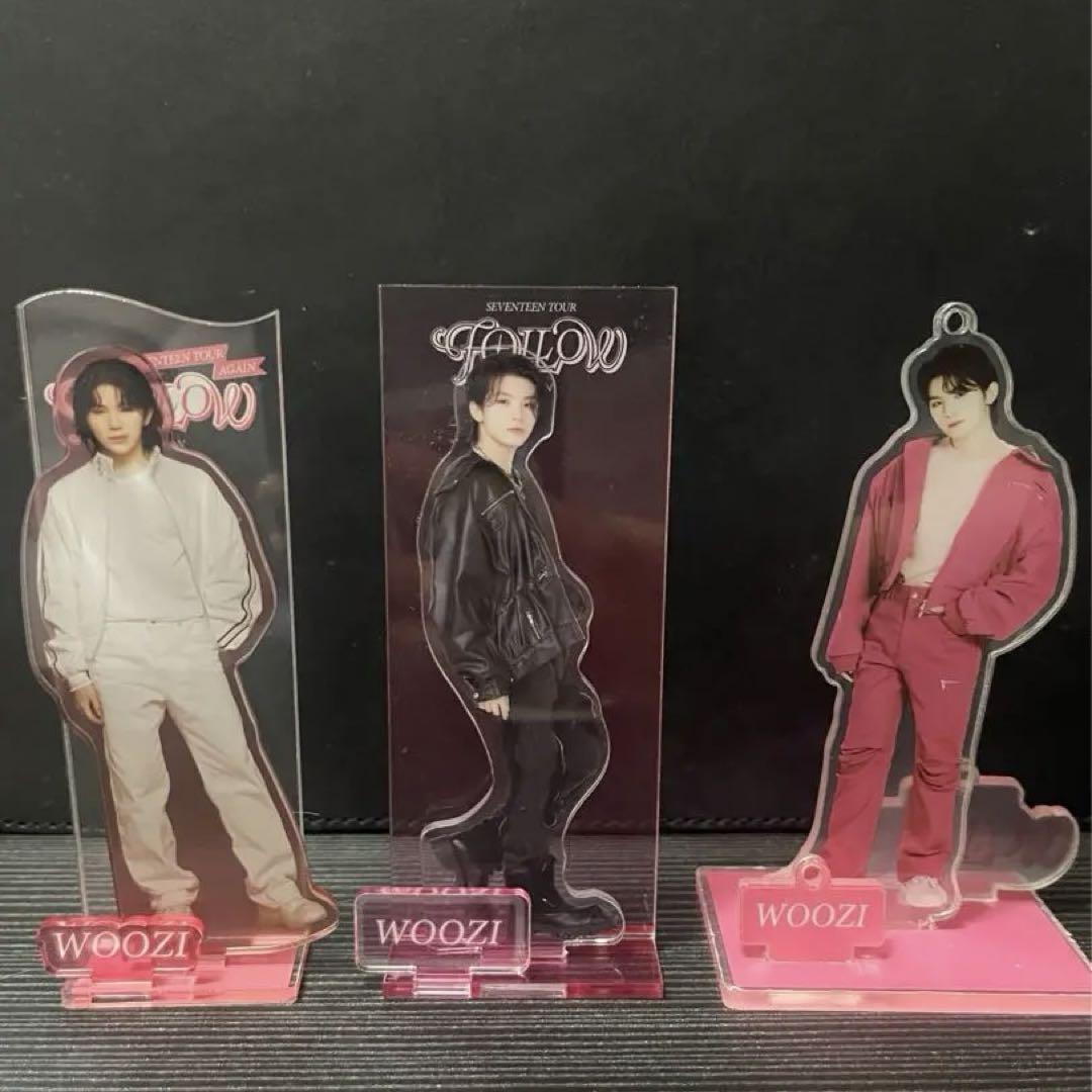 

[Б/У] SEVENTEEN WOOZI Акриловая подставка
