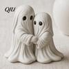 Warm Home Decoration Halloween Hugging Ghost Statue, Resin Table Ornament, Cute Healing Statue Figurine Desktop Decoration, Sculpture Art
