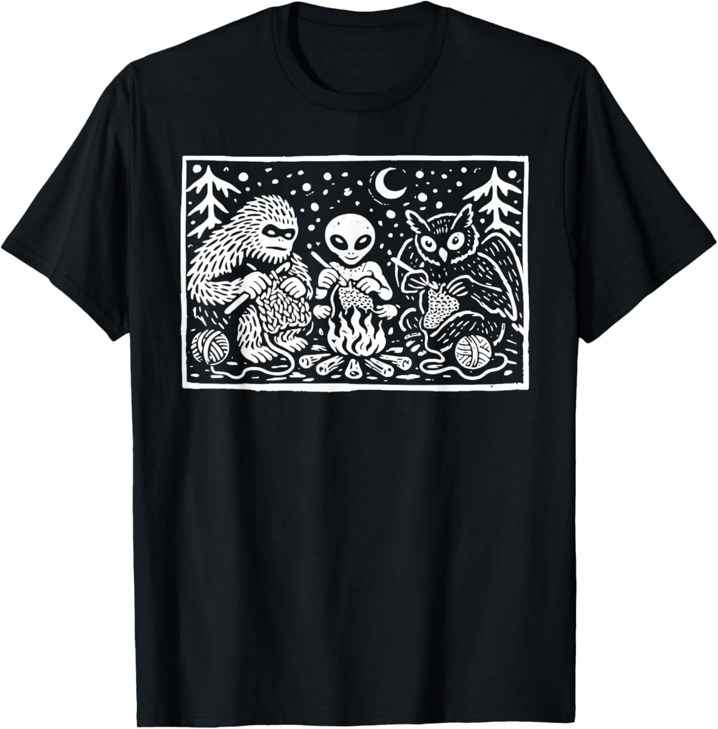 Campfire Crochet Club Funny Bigfoot Alien Mothman Knitting T-Shirt S разноцветный