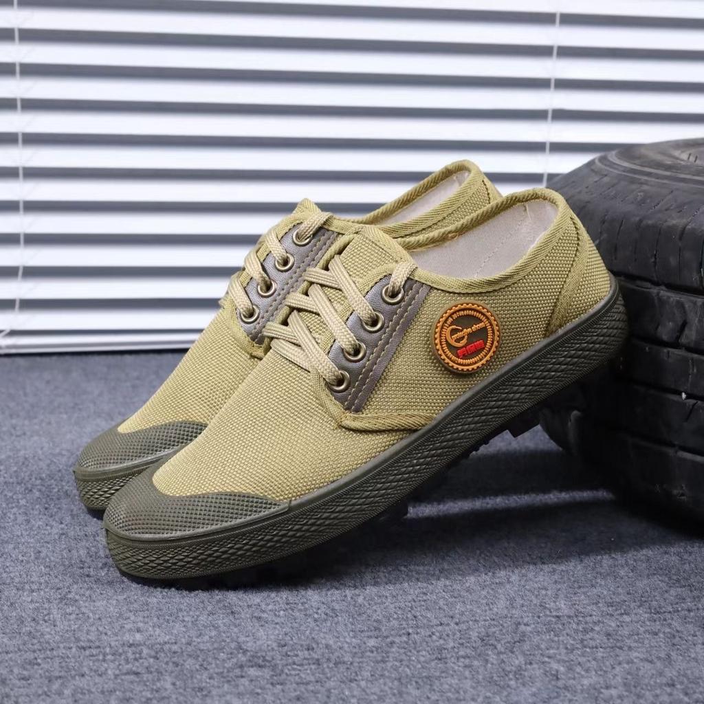 High-top waterproof liberation shoes, non-slip and wear-resistant work yellow rubber shoes, outdoor mountaineering three-proof camouflage shoes