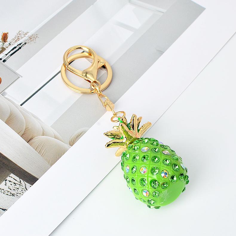 Mini-Ananas-Strassstein-Schlüsselanhänger: Handgefertigter koreanischer Anhänger für Damenhandtaschen