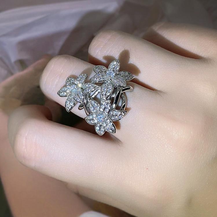 Fashion Lady Flower Ring Pear-shaped Tree Branch Flower Simulation Zircon Ring Diamond Ring