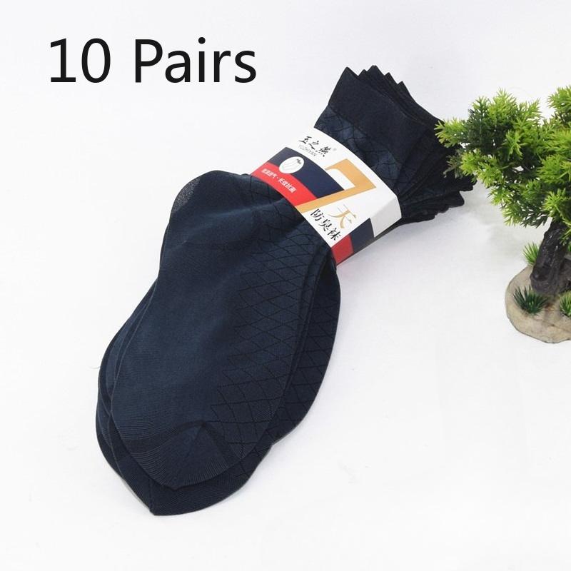 Men's Loose-fitting Thin Silk Stockings - Mid-calf Length, Breathable, Durable, Suitable for Summer, Ultra-thin, Sweat-absorbent, Ice-silk Material