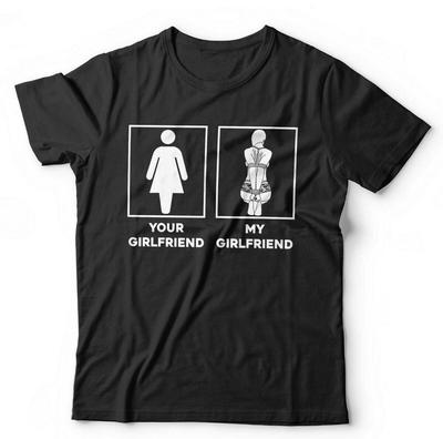 Twoja Dziewczyna Moja Dziewczyna T-shirt Unisex - Zabawny, Dla Dorosłych, Humor, BDSM