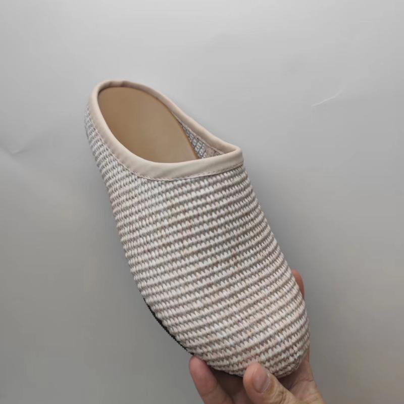 Fashion Spring/Summer Retro Big Round Headed Woven Flat Slippers European American Fashion Sizes 35-45 Outdoor Low Heel Half Slippers