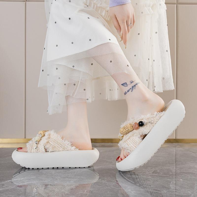 Thick-soled sandals women's shoes summer new versatile straw weaving lightweight soft-soled one-word drag tide