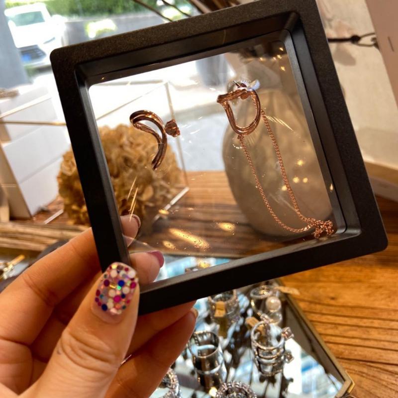 Challenge Coin Display Stand 3D Floating Transparent Phone for Case Jewelry Specimen Military Medal Stand Frame