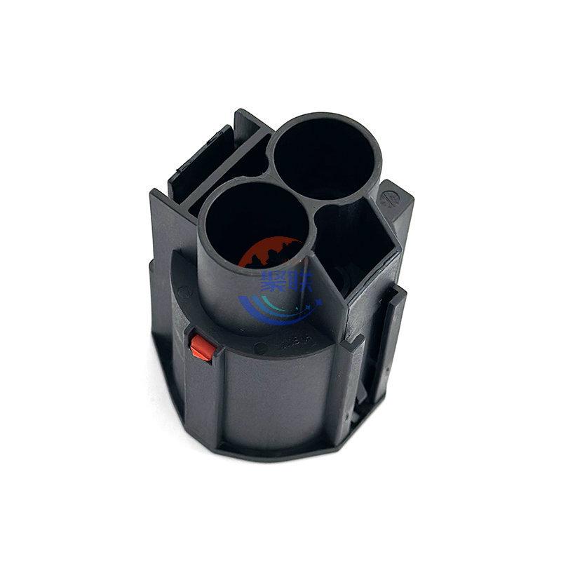 4-Pin Black Domestic Car Wiring Harness Connector Plug with Terminals (7283-8497-30)
