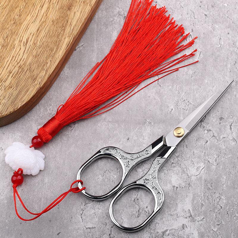 Multifunctional Leather Repair Awls: Replace Thousands of Needles with One Tool. Ideal for Sewing, Shoe Repair, Crocheting.