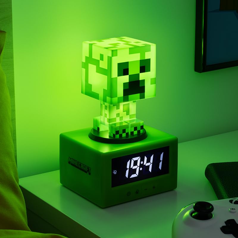 Paladone Minecraft Creeper Alarm Clock - Officially Licensed, In-Game Music & Night Light, for Kids & Tweens, Game Room Accessories