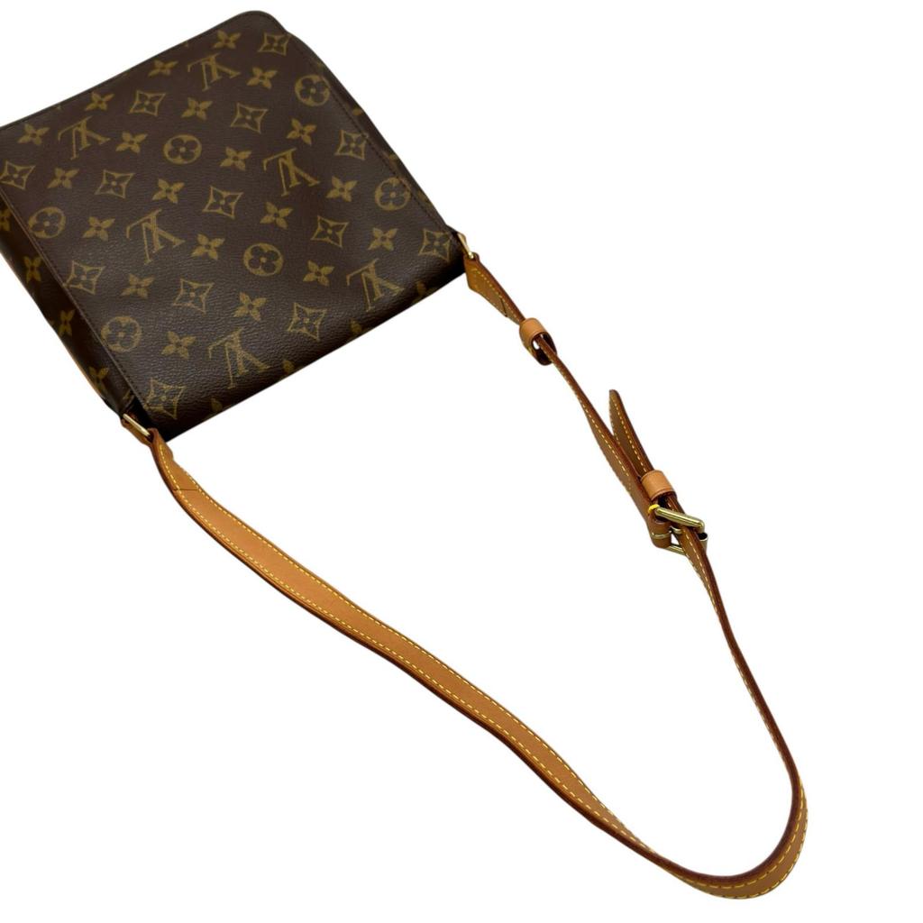 LOUIS VUITTON Mudget Salsa M51258 Shoulder Bag Brown Women used