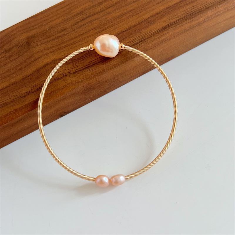 Irregular Freshwater Pearl Bracelet: Elegant Handmade Jewelry for Women