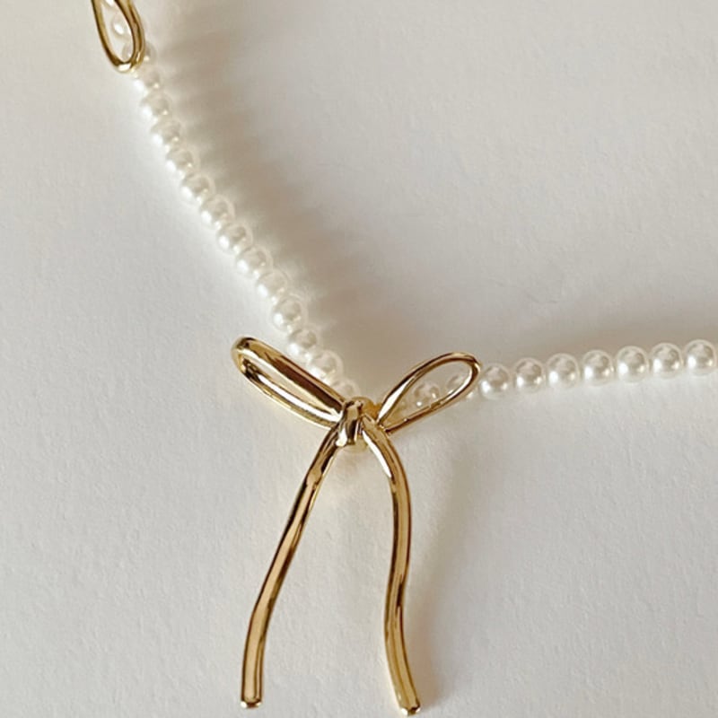 ELYONA Multi Bows Pearl Necklace