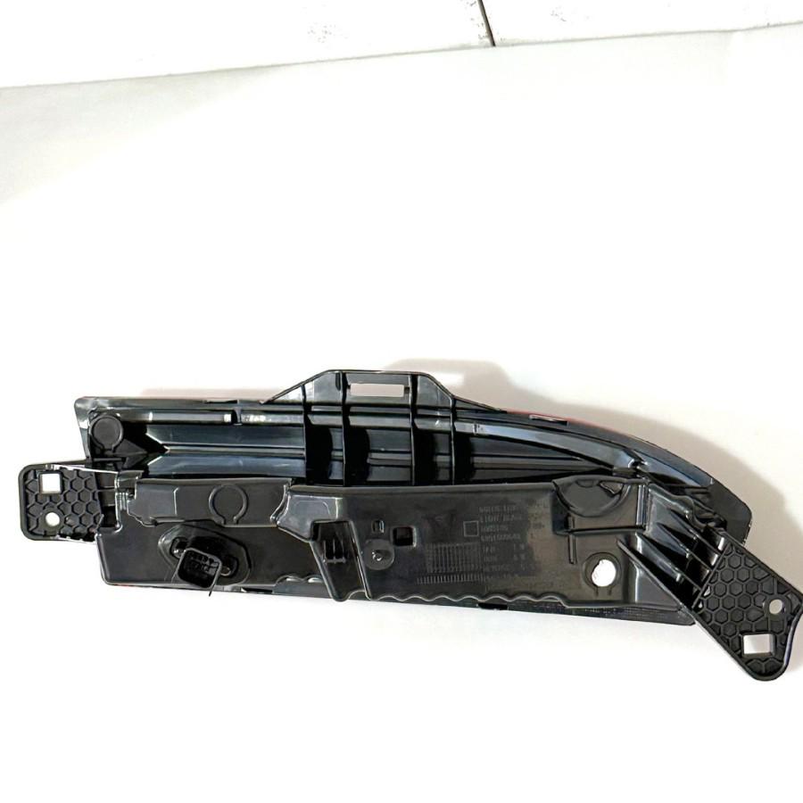 TESLA Model 3 Facelift Rear Bumper Lights