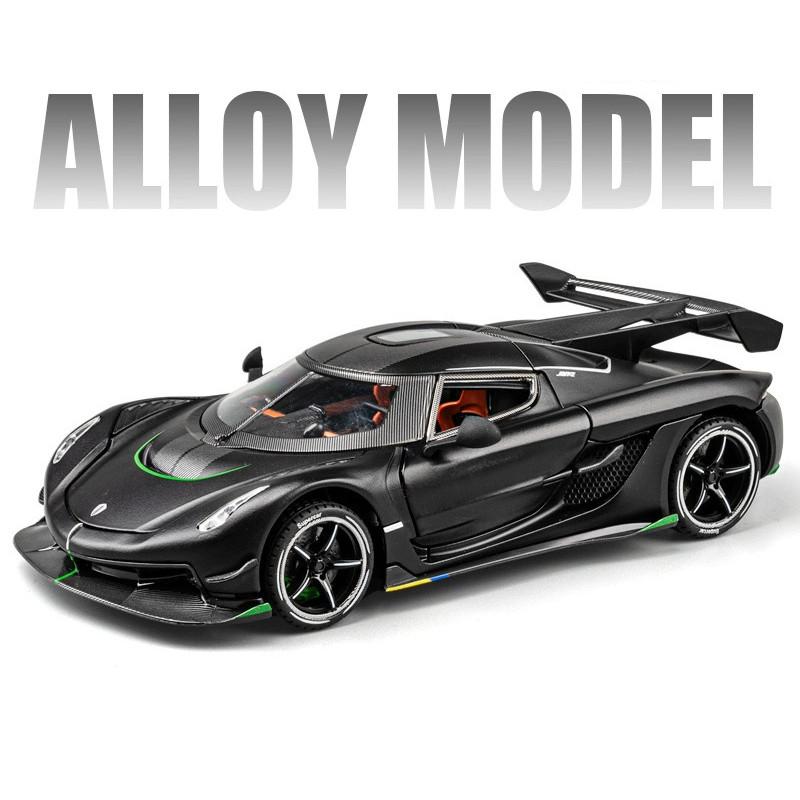 

Металлическая модель автомобиля Koenigsegg 124 со звуком и светом для детской игры и коллекции чёрный