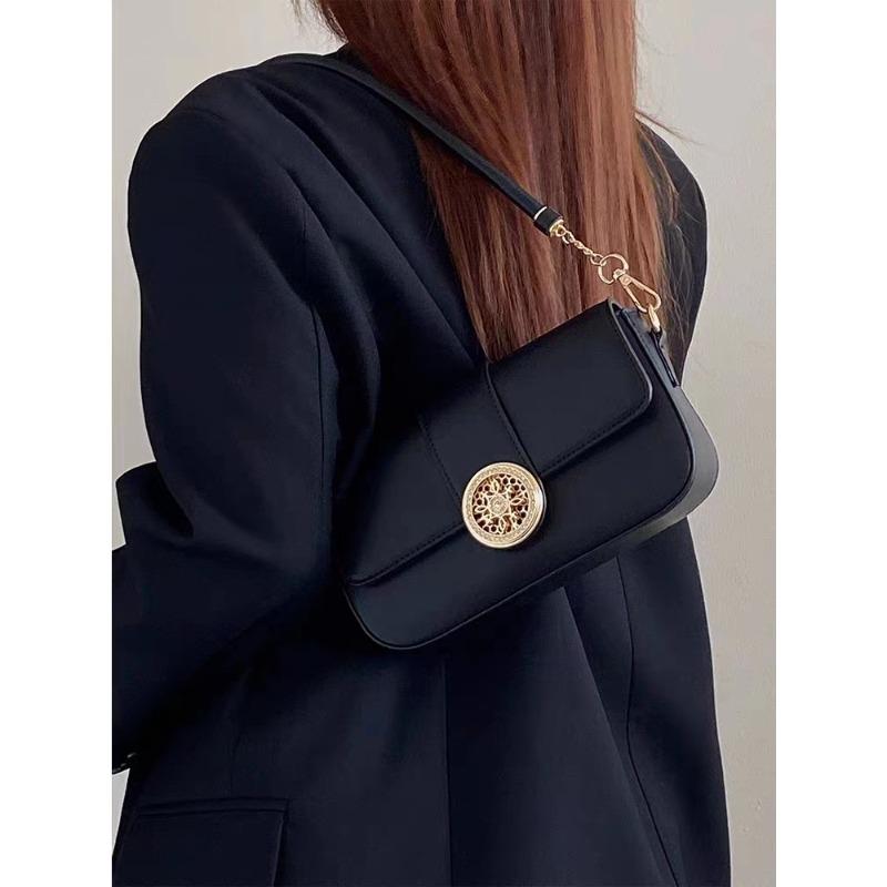 

Bagbag Bag for Women with Niche Design New Women s Bag High-end and Versatile Underarm Bag One Shoulder Crossbody Bag for Women