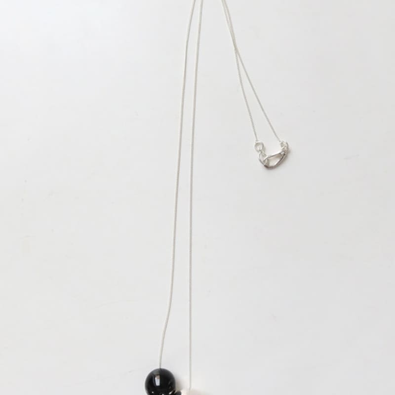 August Harmony 925silver Onyx Ball Necklace