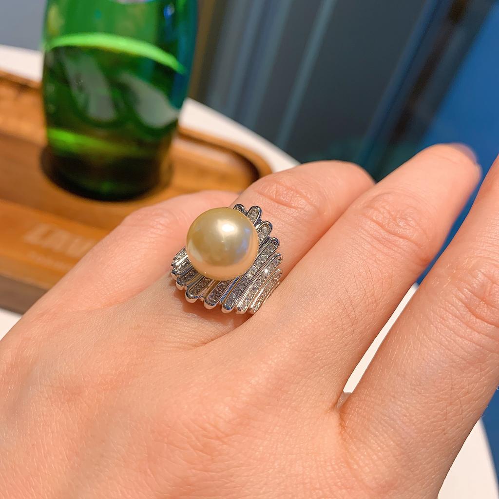 Wish Ao Fritillary Pearl Women's Ring Fashion Creative Jewelry, Adjustable Ring Hand