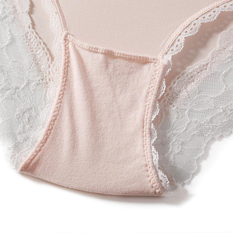 Women's Sexy Low-Rise Briefs Lace Patchwork Seamless Underwear Ice Silk Quick-Dry Body-Hugging Briefs