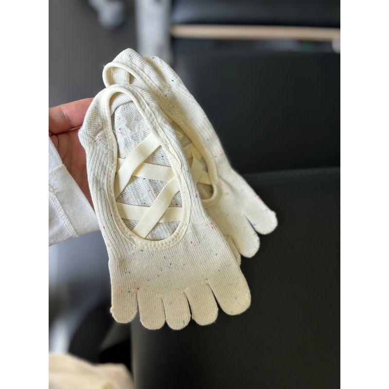 

Ballet Style Five-Finger Yoga Socks Pilates Non-Slip Toe Socks Pure Cotton Sweat-Absorbent Sports Fitness Socks for Women Five Finger Ballet-Mibai Pair