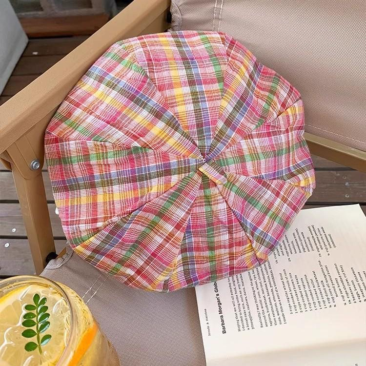 2025 Summer Women's Rainbow Octagonal Beret - Lightweight, Sweet, Face-Slimming Painter's Hat