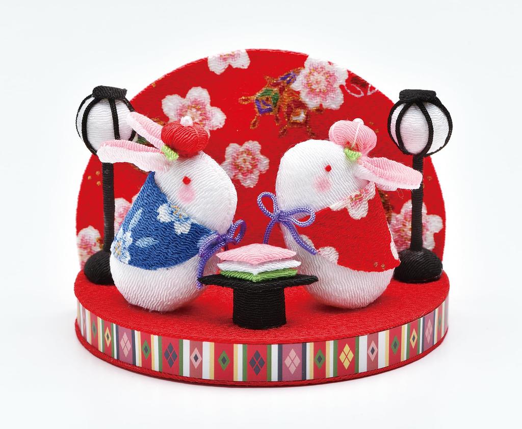 Takagi Fiber Panami Hinamatsuri Chirimen Craft Chirimen Hannari Rabbit Cotton and Printed Kit, (Includes Cardboard) HM-27