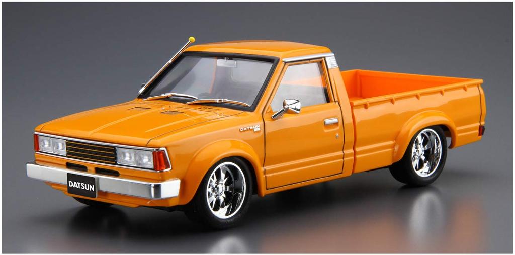 Aoshima Bunka Kyozai The Tuned Car Series 22 Nissan 720 Datsun Truck Custom 1982 Plastic Model Kit 1/24 No.