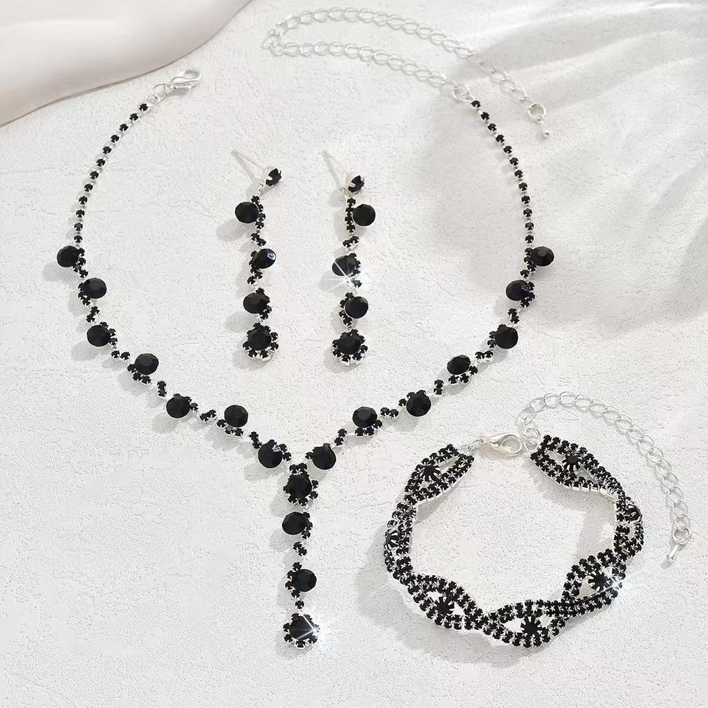 Light Luxury Rhinestone Collarbone Necklace Stud Earrings Bracelet Three-piece Jewelry