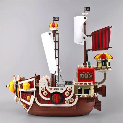 2000 STÜCKE Kreatives Thousand Sunny Schiff Modell Baustein Cartoon Anime 9 Figuren Piratenschiff Ziegel Spielzeug Weihnachtsgeschenke für Kinder