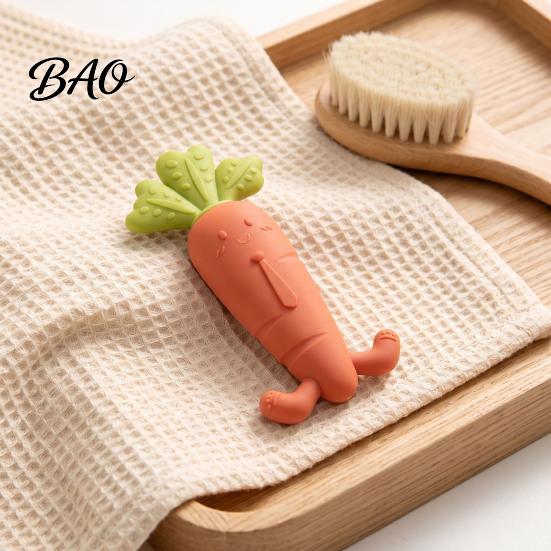 BPA Free Teething Toy Baby Silicone Carrot Teether, Food-Grade BPA-Free Chew for 3-6 High Temperature Sterilizable Teether Months, Soothing