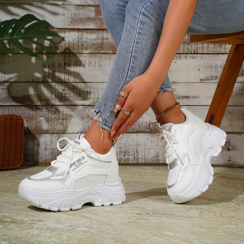 2024 Brand Shoes Female Lace Up Women's Vulcanize Shoes Outdoor Women Sneakers Round Toe Platform Plus Size Women's Casual Shoes