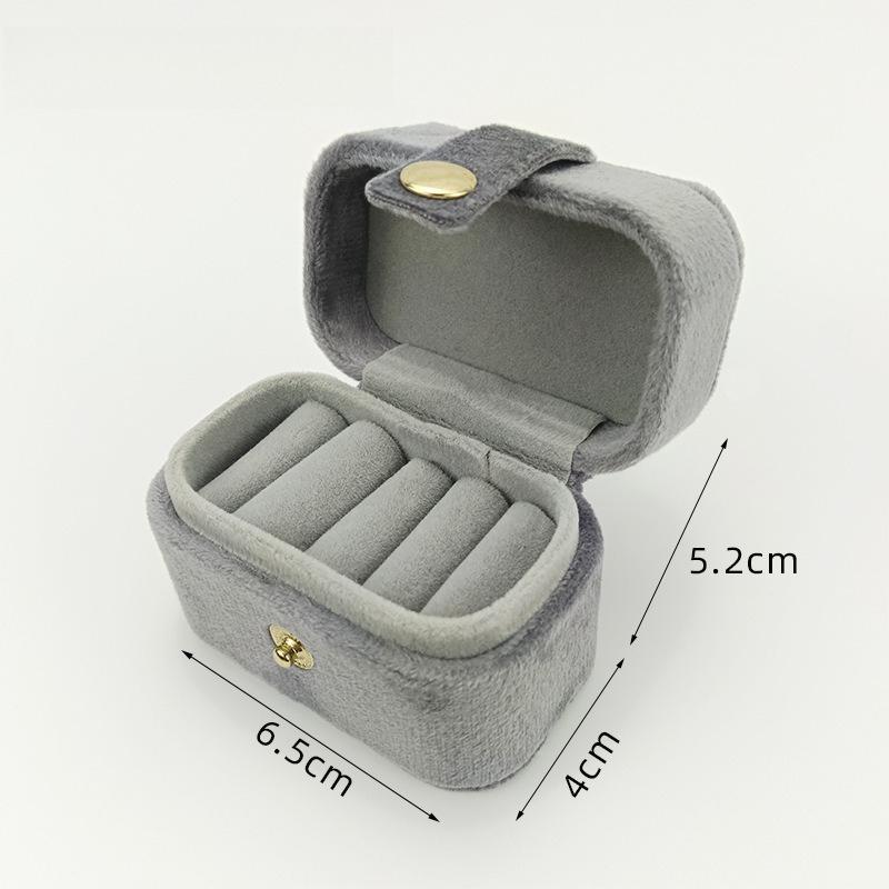 New Velvet Mini Ring Box Portable Earnail Pair Ring Jewelry Packaging and Storage Box