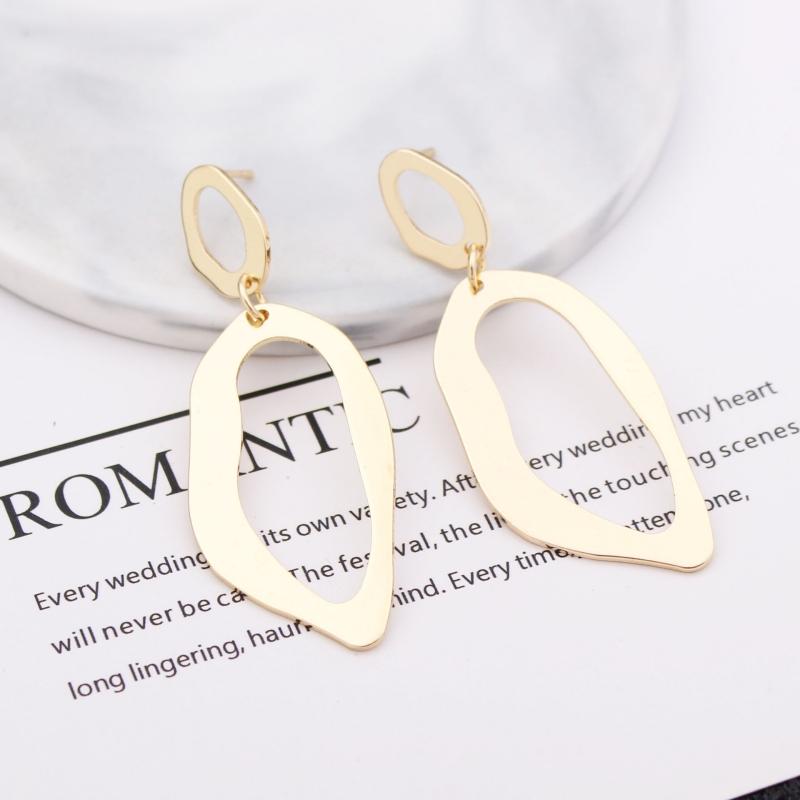 Heart Drop Earrings for Women Hollow Geometric Statement Pendants Hanging Earrings Uneven Alloy Dangle Earrings Boucle D'oreille