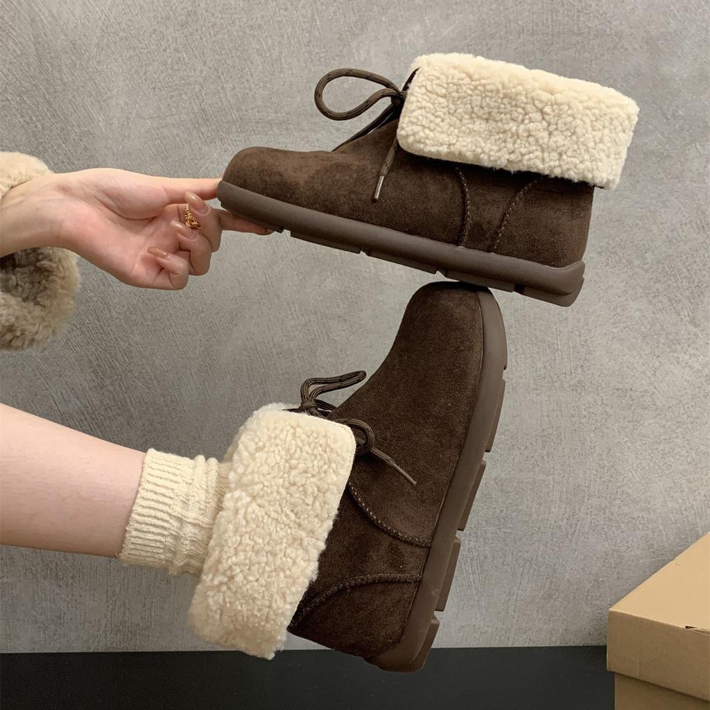 Bottes de neige rétro à revers et semelles épaisses pour femmes hiver 2025 nouvelles bottes Martin à bout rond à lacets bottes en coton Mori