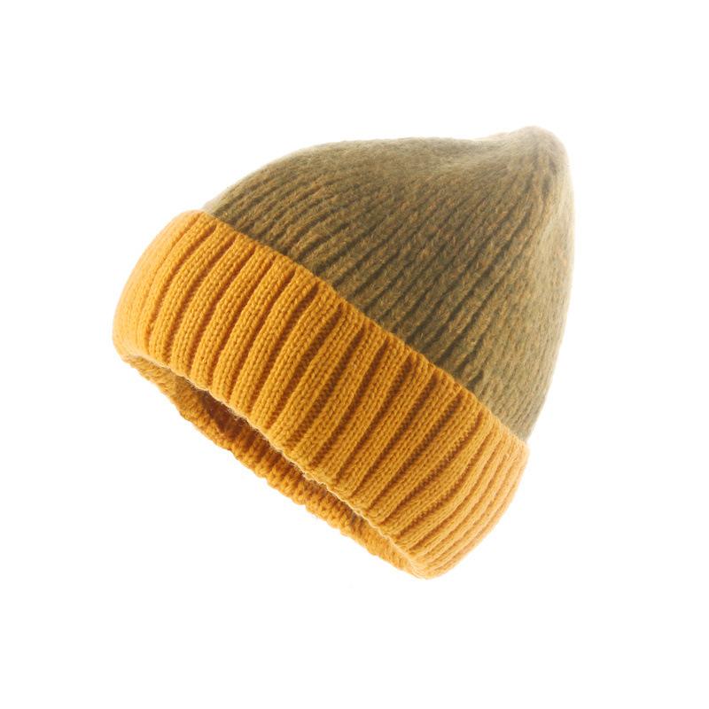 Wholesale Hot Selling Solid Color Winter Warm Cuff Patch Embroidery logo Winter Knitted Designer Custom Beanie Design