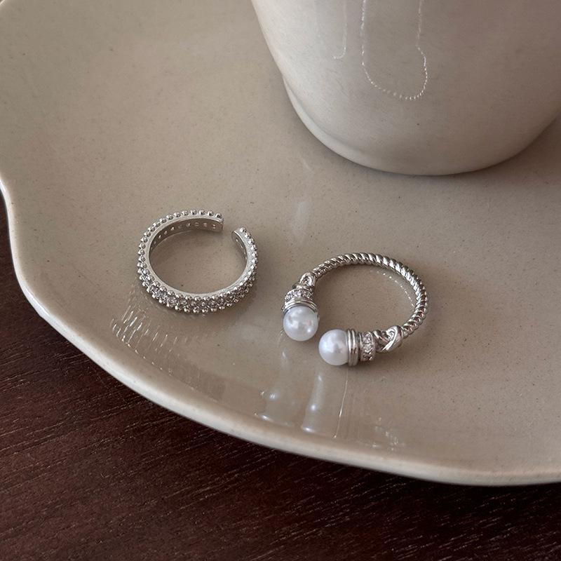 Elegant Zircon Pearl Pattern Open Ring - High-End Fashion Statement Jewelry