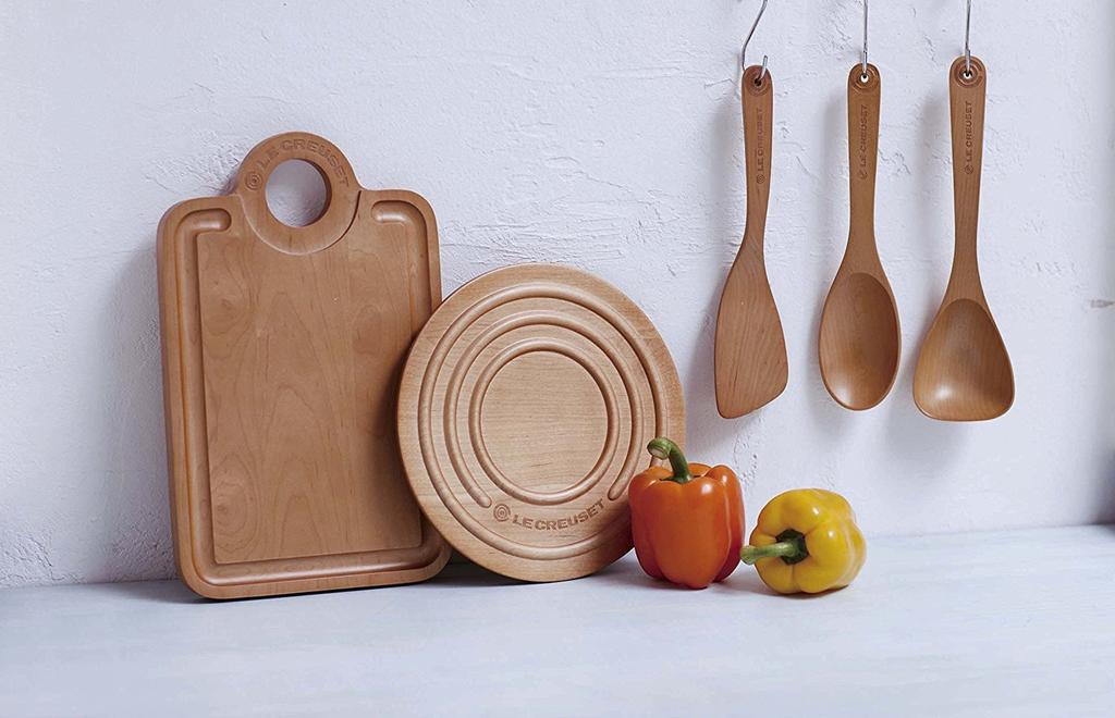 Le Creuset Maple Wood Cutting Board, 33.5 x 21 x 2 cm, 965005-00-00
