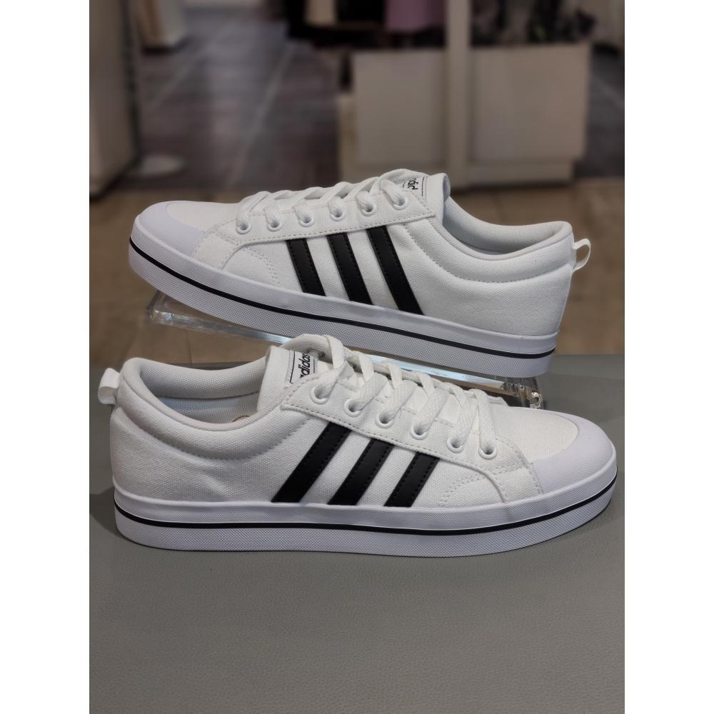 

adidas unisex basic sneakers sneakers BRAVADA VF8680