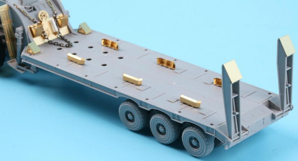 Tetra Model ME Series Russian Plastic Model Parts ME7209 1/72 MAZ-7410 w/ChMZAP-9990 Semi-Trailer (for MC)