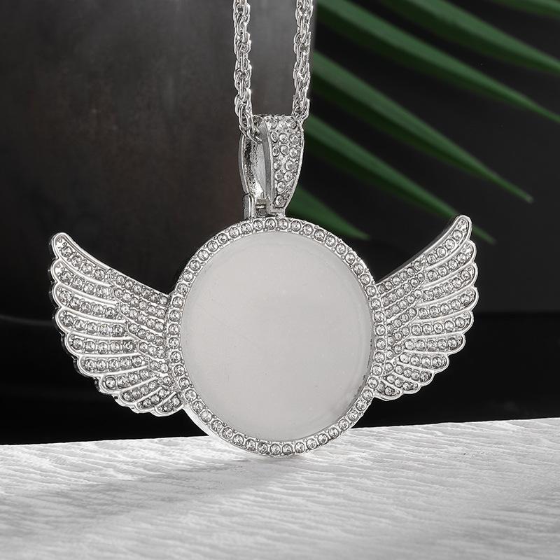 Memorial Round Wings Picture Frame Mirror Pendant Eco-friendly Alloy Jewelry with Precisely Set Zirconia Luxury Necklace