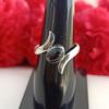Anillo de ónix negro, anillo hecho a mano, regalo para ella, anillo de diseñador, anillo de piedra de nacimiento, joyería de encanto de plata, joyería de declaración