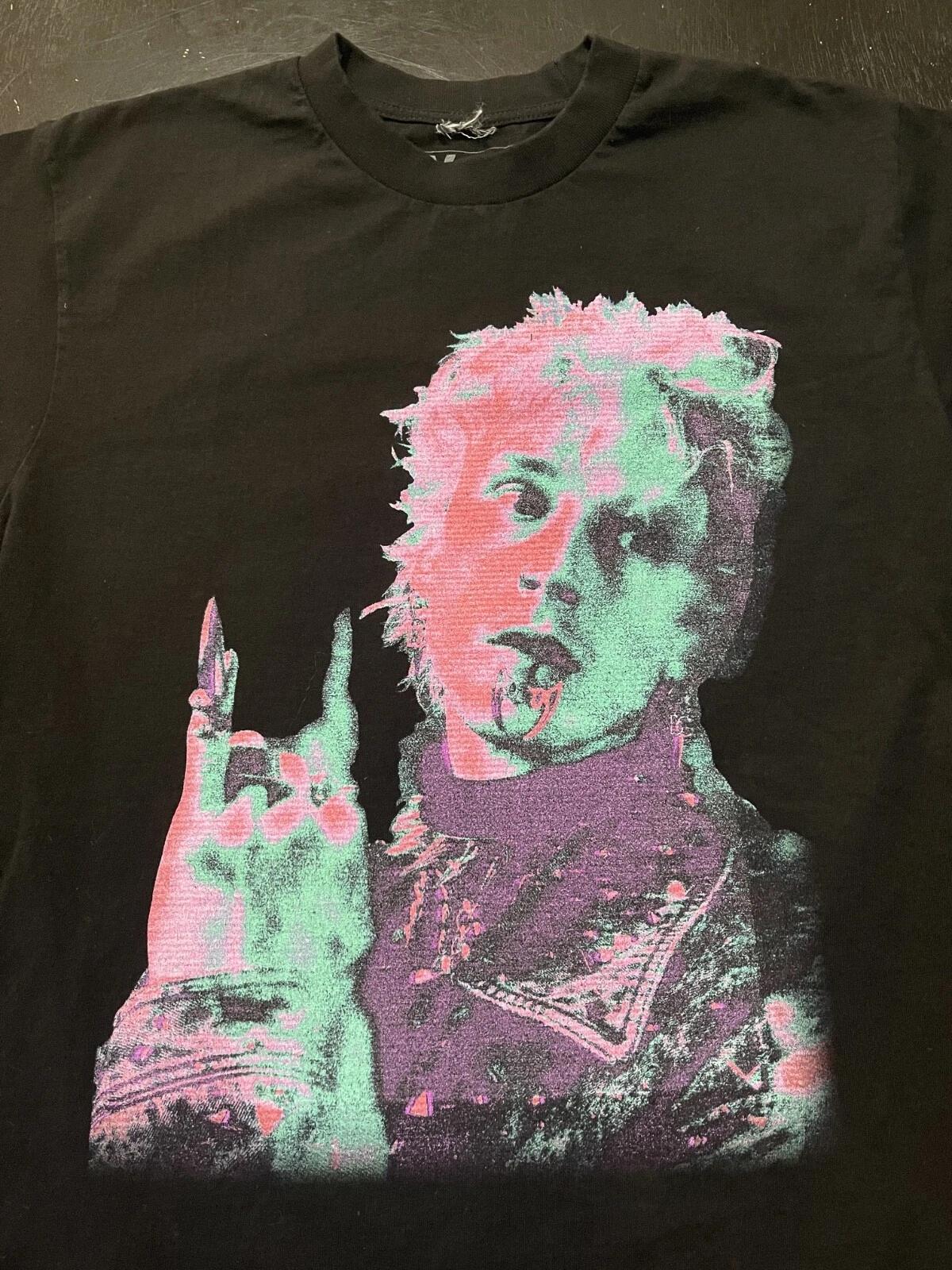 

Machine Gun Kelly Mainstream Sellout Tour 2022 100% Cotton T-shirt Mens Tees Top, Black, Size: Large 4XL