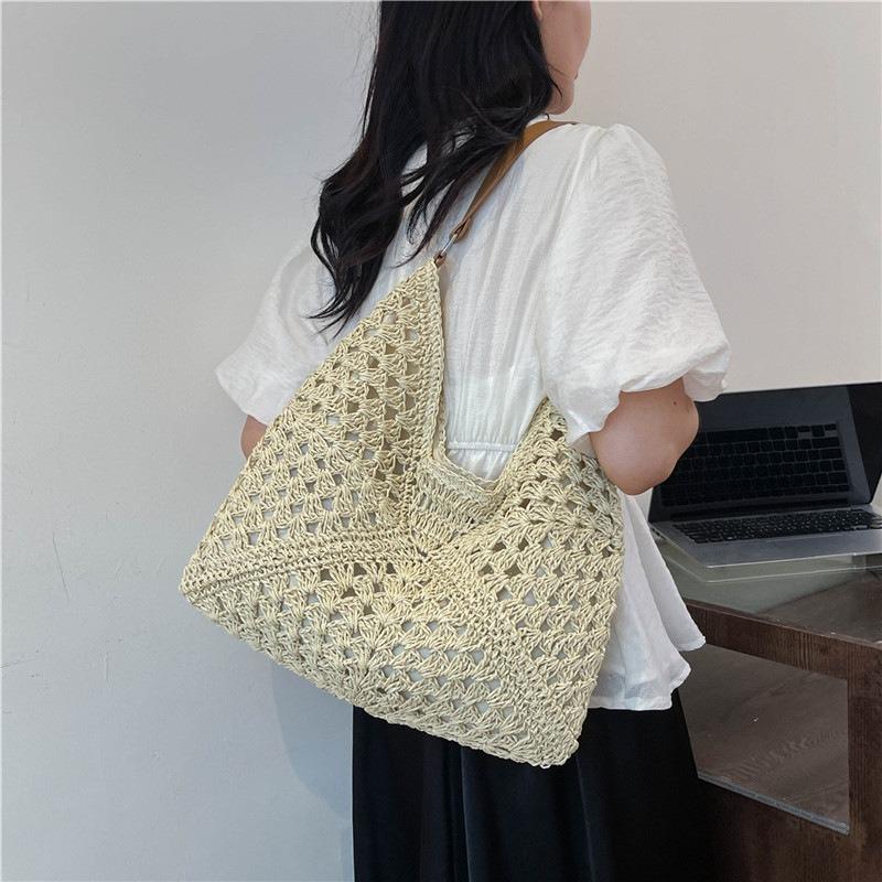 Summer Straw Woven Bag Women's New Seaside Vacation Beach Hollow Tote Bag Woven Vegetable Basket Shoulder Bag
