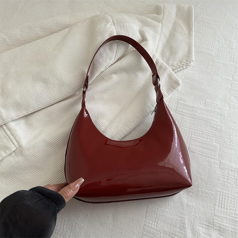 

New temperament versatile bag women s Korean simple fashion shoulder bag glossy shoulder handbag underarm bag красный