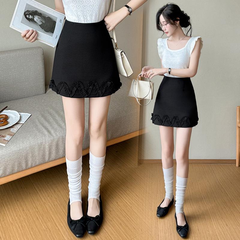 

Женская стильная юбка А-силуэта с высокой талией, оборкой по краю и шортами от вырезов, Весна/Лето 2026 Extra Large чёрный