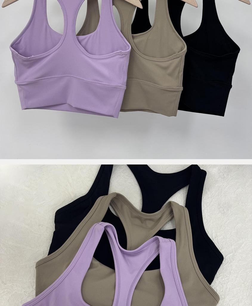 Alo Style Low-Intensity Sports Bra with Wide Straps and Cups for Yoga and Running