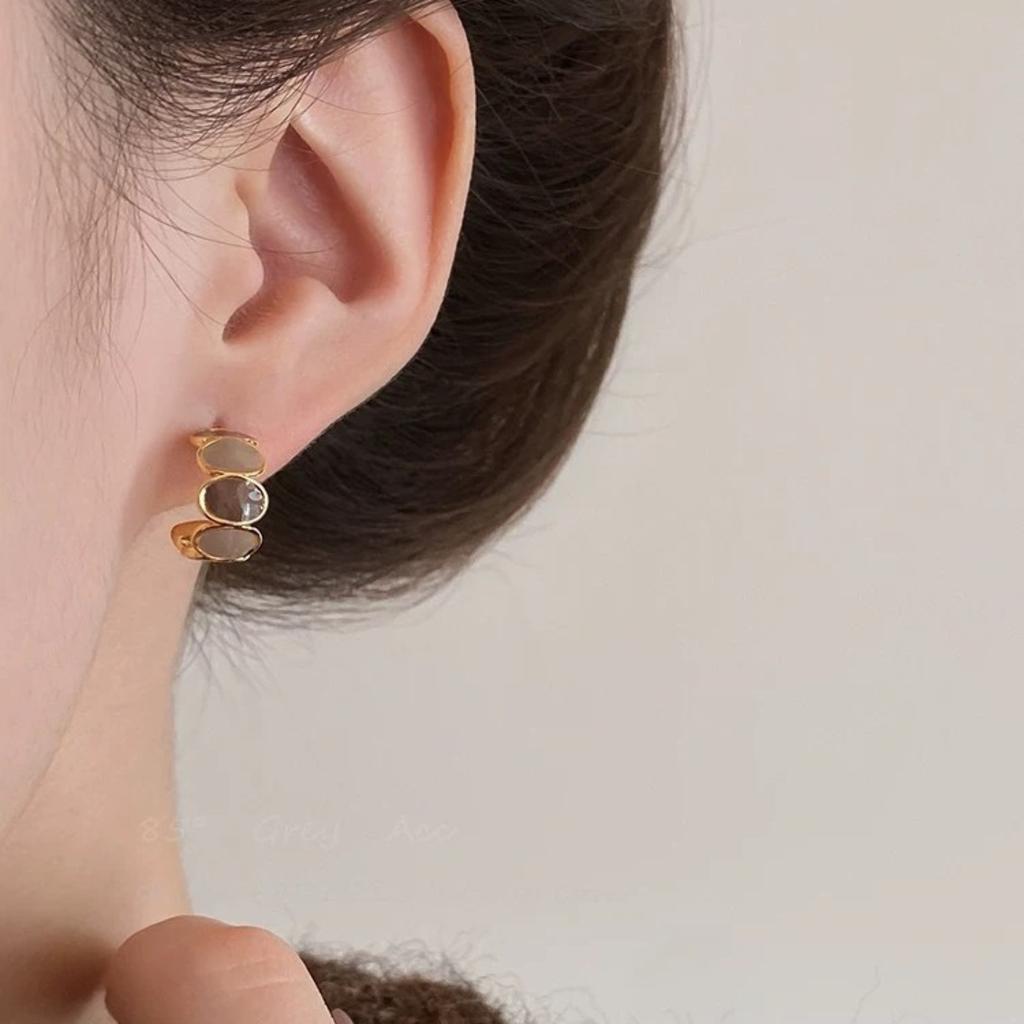 C-shaped Irregular Drip Glaze Earrings For Women, Design, High-end Stud Earrings With A Of Luxury.